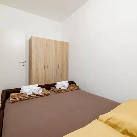 Renoviertes Nur 300 Meter Zum Mit Meerblick