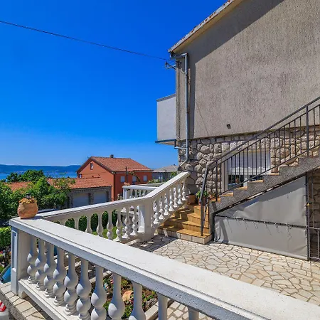 Apartmán Renoviertes Nur 300 Meter Zum Mit Meerblick Novi Vinodolski